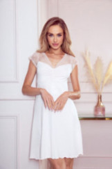 Naktinukai Josefine Abrikoso