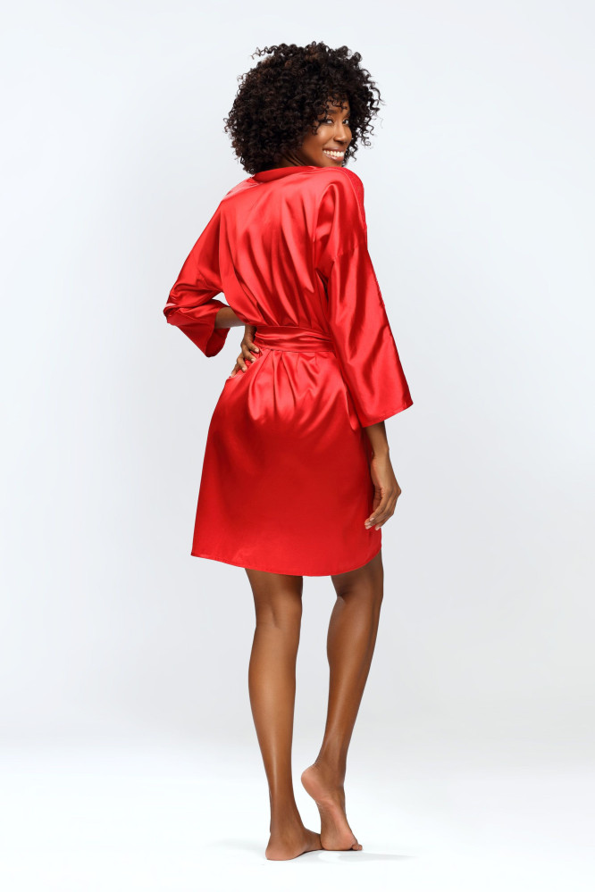 Peniuaras Femi Raudona