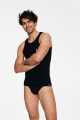 Apatiniai marškinėliai 1480 J41 Juoda