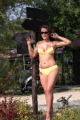 Maudymosi kostiumėlis Xenia M-018 Yellow Cab (Geltona)