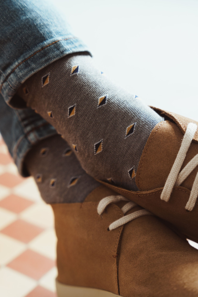 Kojinės 056-138 melandžas Pilka